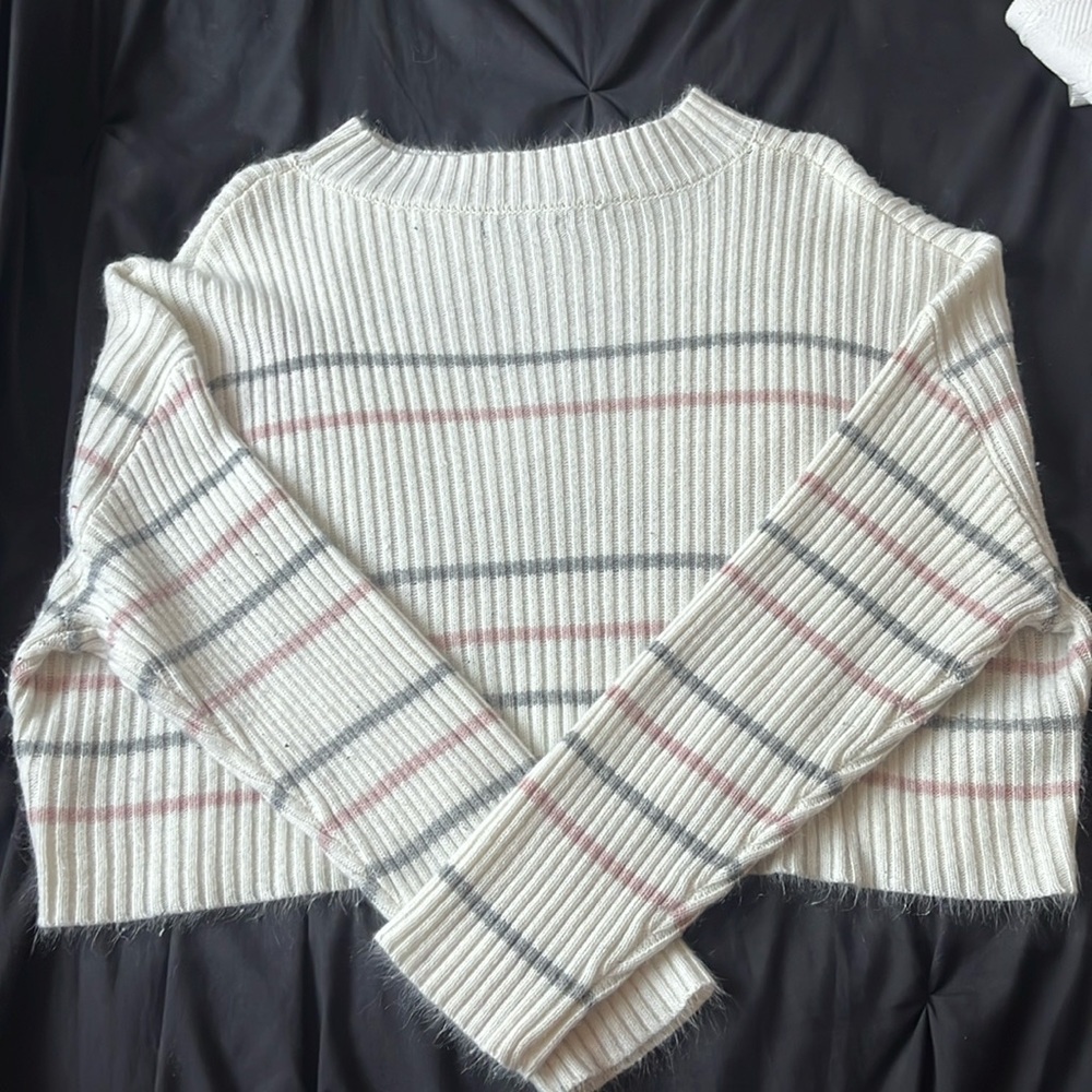 White Pink and grey striped sweater